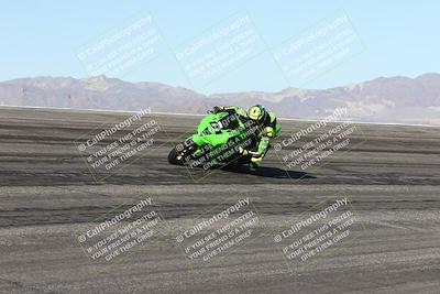 media/Jan-16-2026-CVMA Friday Practice (Fri) [[6f2bf47531]]/5-Racer 4-Trackday1/Session 2 (Bowl)/